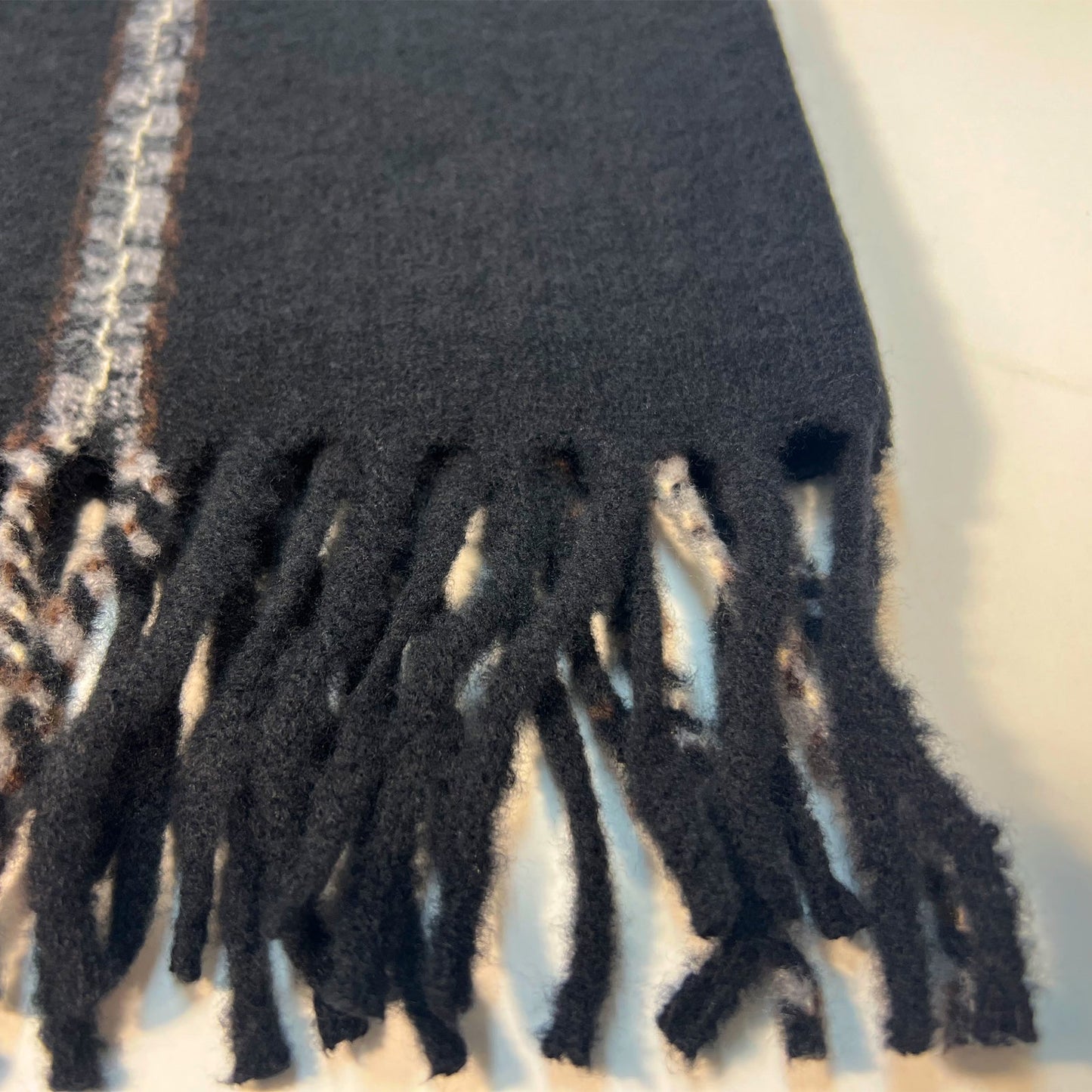 Black White Plaid Scarf - Casual Fit Clothes