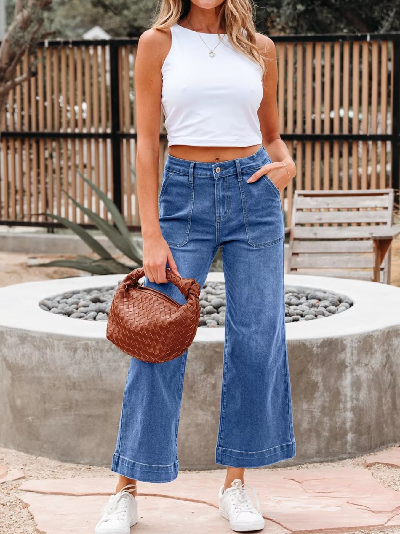 High - Waisted Wide Leg Flare Jeans - Casual Fit Clothes