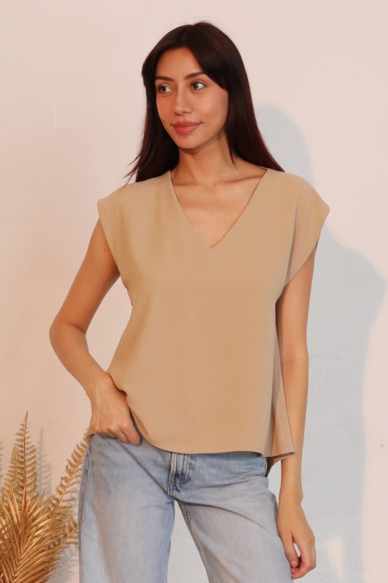 Matte Crepe Low Back Loose Top - Casual Fit Clothes