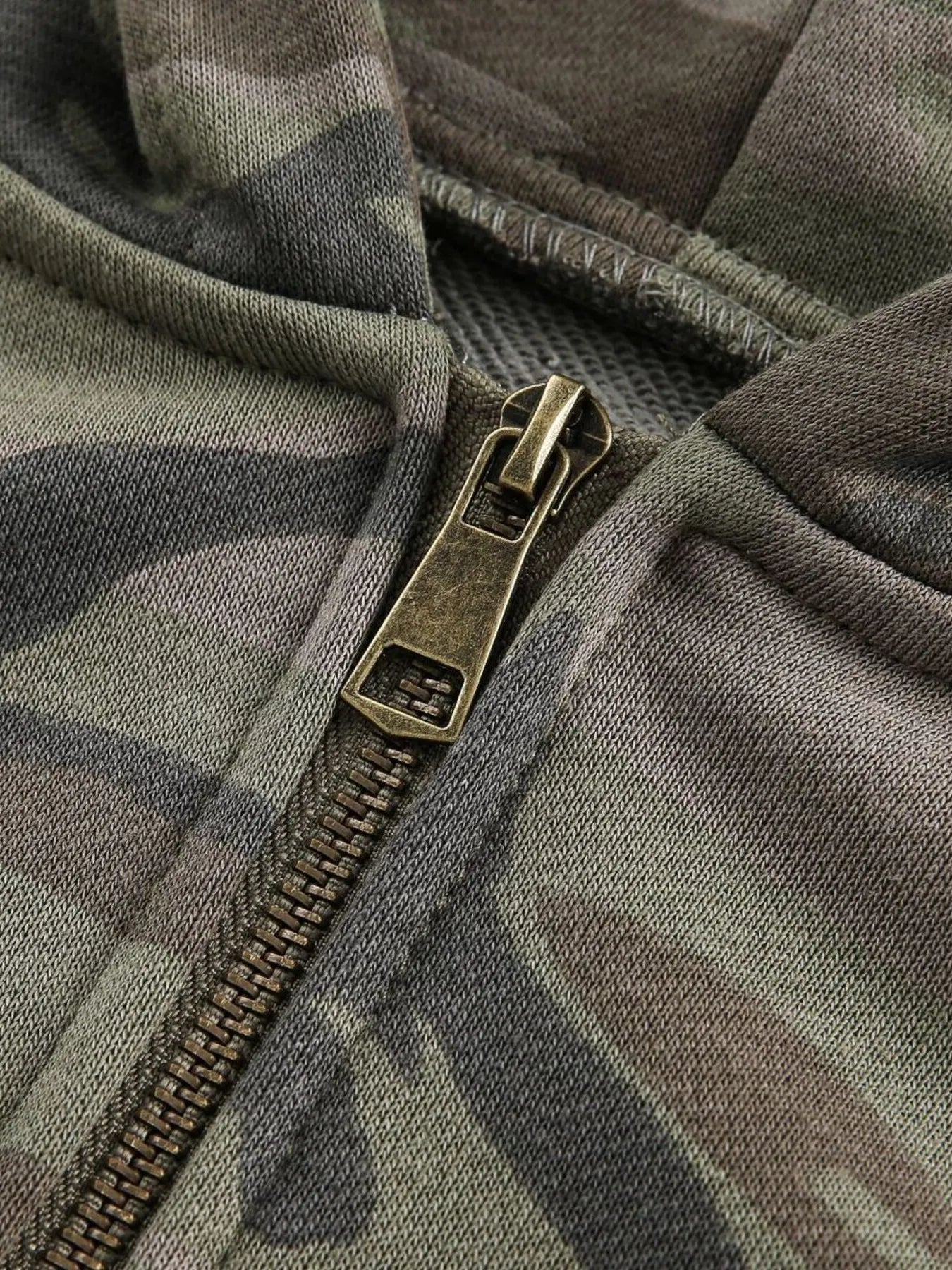 Men's Camouflage Print Zip - Up Hoodie - Casual Fit Clothes