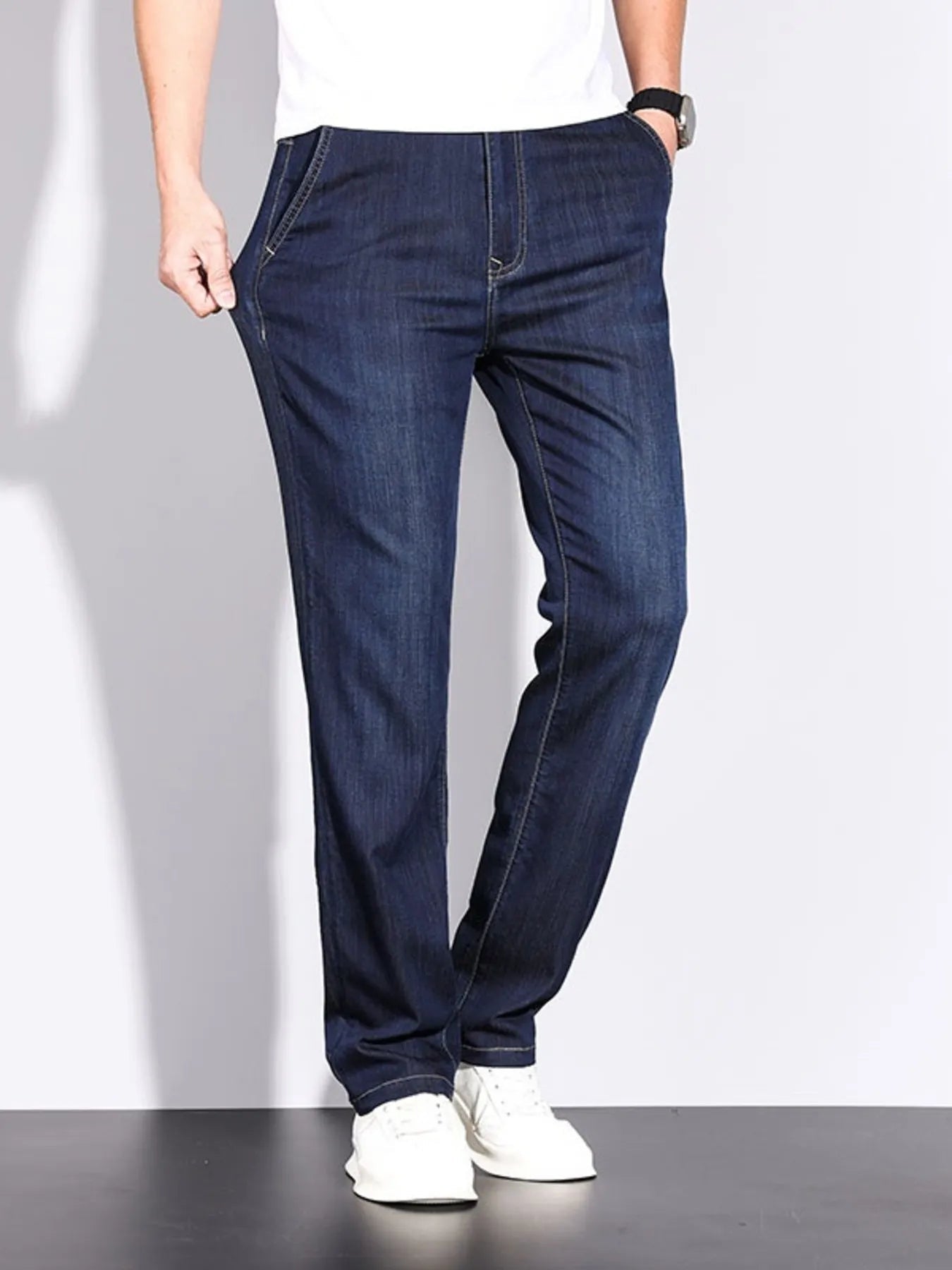 Men's Straight Leg Jeans - Casual Fit Clothes