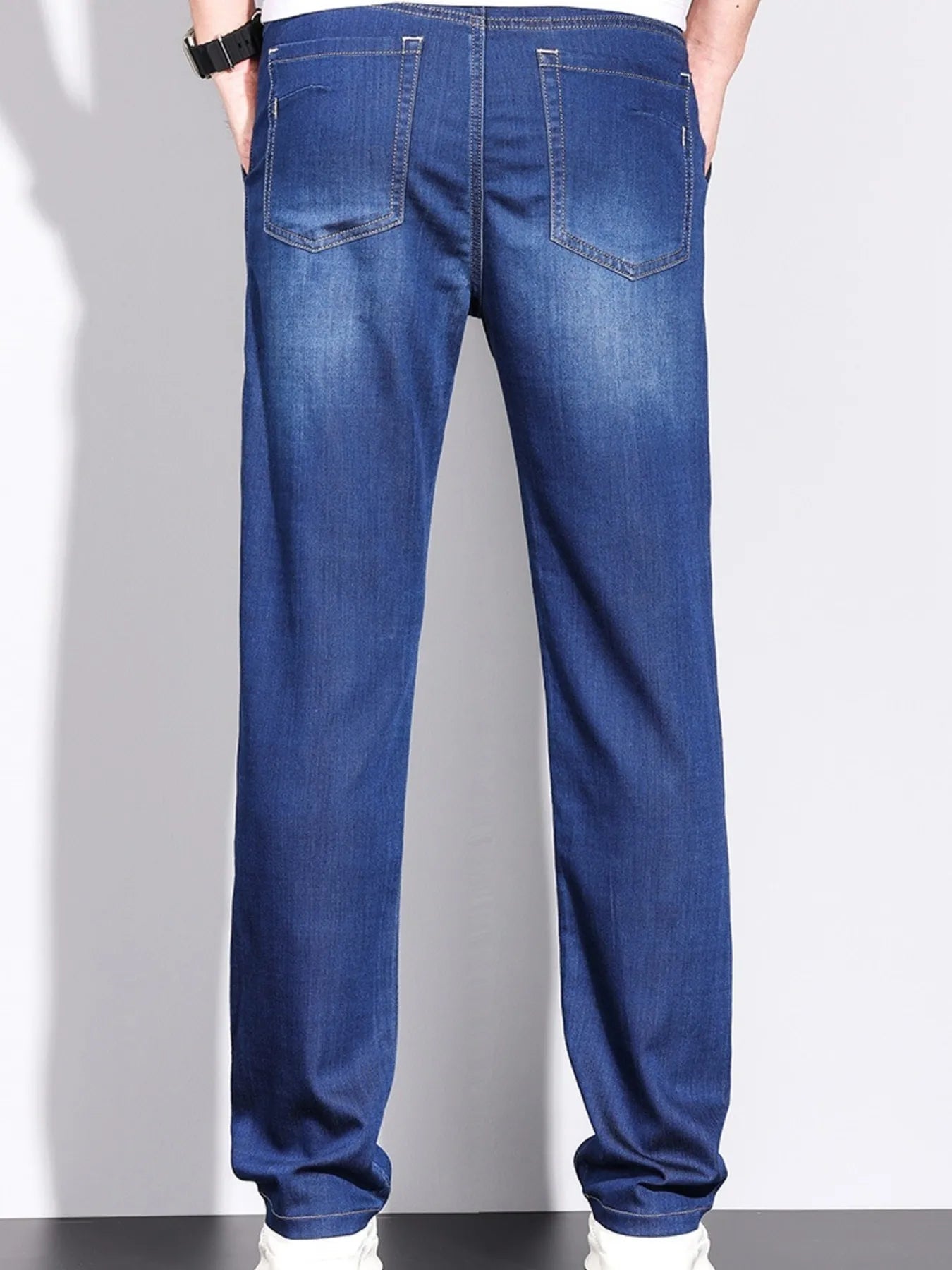 Men's Straight Leg Jeans - Casual Fit Clothes