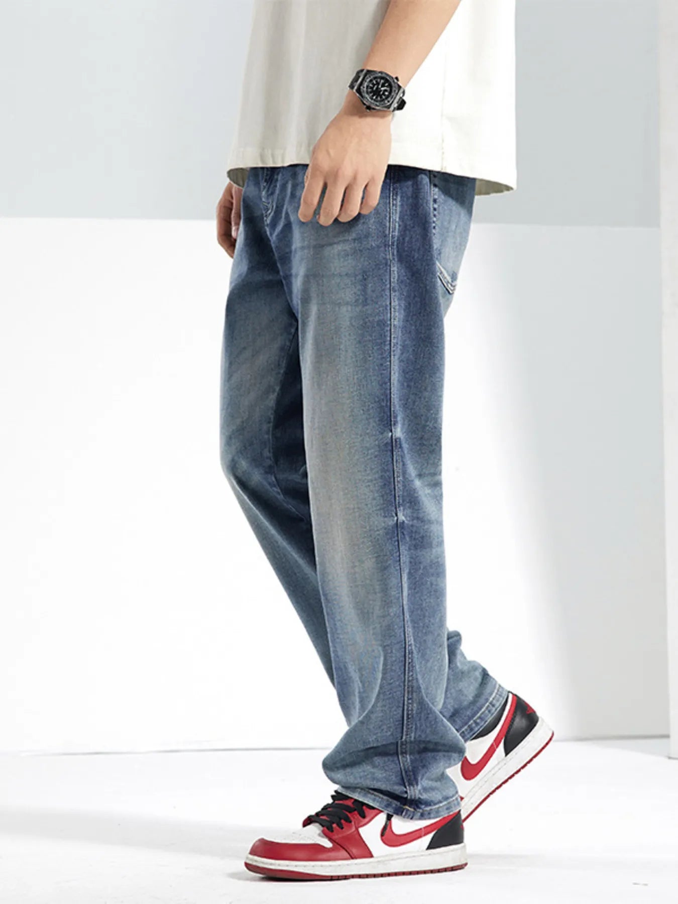 Men's Washed Straight Jeans - Casual Fit Clothes