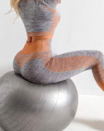 Stripe Seamless Yoga Set - Casual Fit Clothes